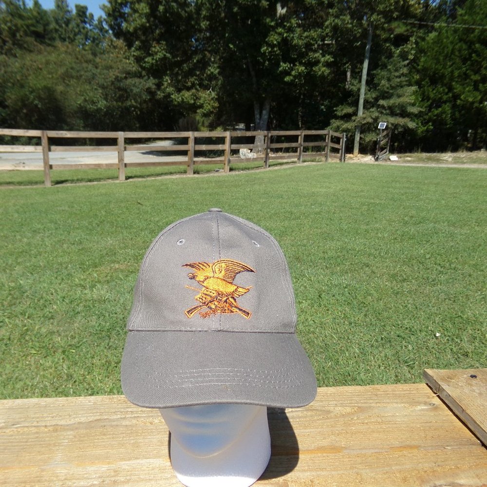 CLASSIC NRA HAT ADJUSTABLE SIMPLISTIC LOOK